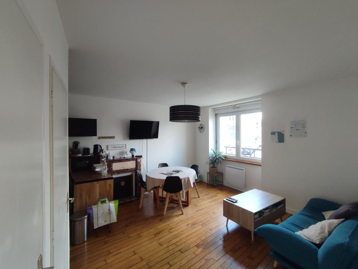 Appartement 2 Pieces Centre De Vannes Avec Parking Prive Exterior photo